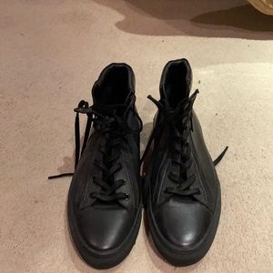 Men’s Shoes